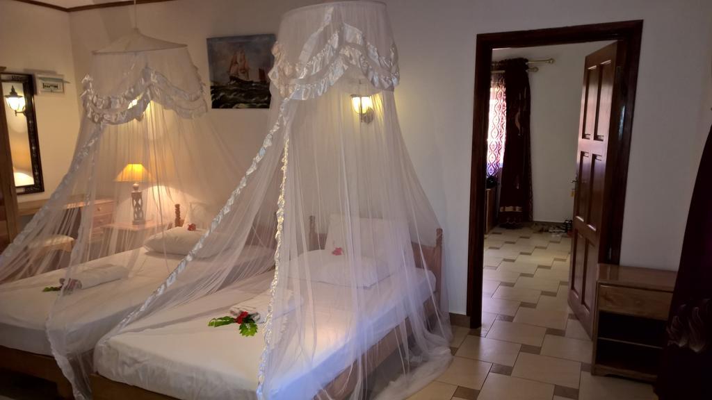 Etoile Labrine Guest House La Digue Room photo
