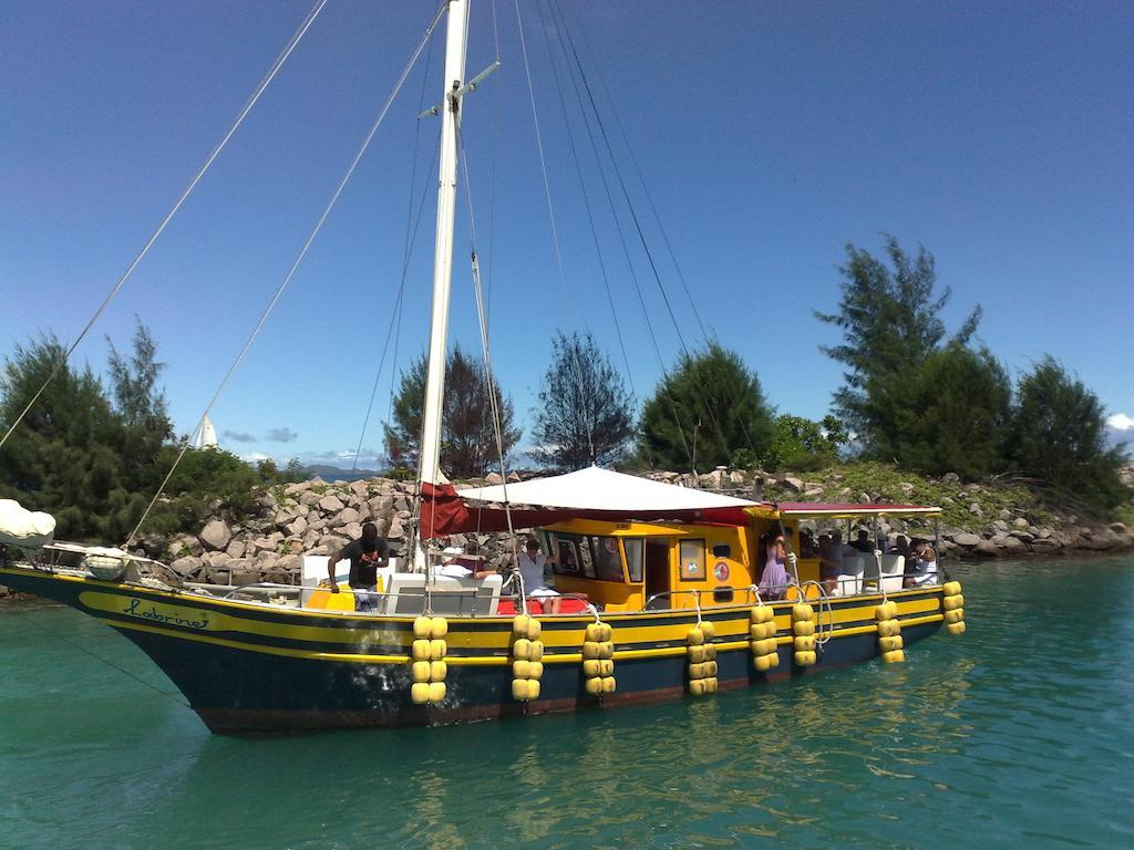Etoile Labrine Guest House La Digue Exterior photo